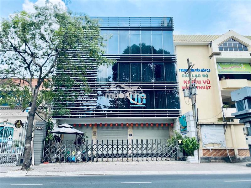 Cho thuê nhà mặt tiền đường võ thị sáu, phường 7, quận 3