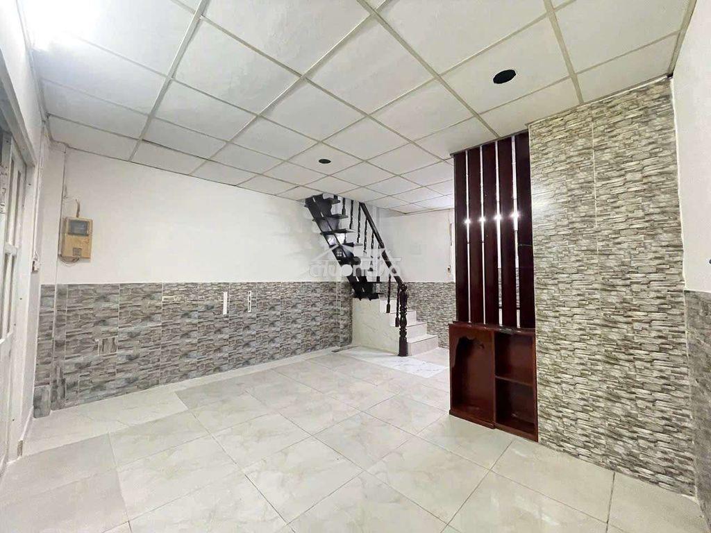2,65 tỷ - nhà 2 tầng, 2 pn - 28m2, đg. tô ngọc vân, linh đông - 3