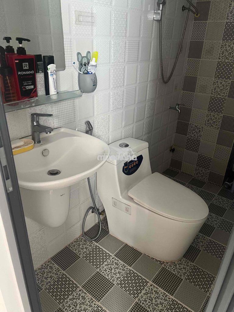 Cho thuê phòng trọ bắc hải quận 10 full nội thất chỉ xách vali vào ở - Ảnh 4