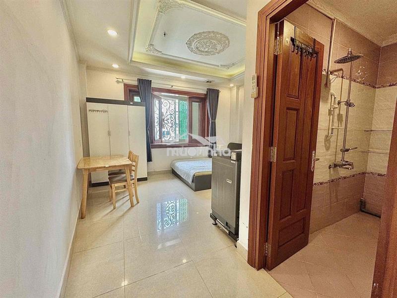 Căn hộ dịch vụ quận 1 - ngay vincom đồng khởi