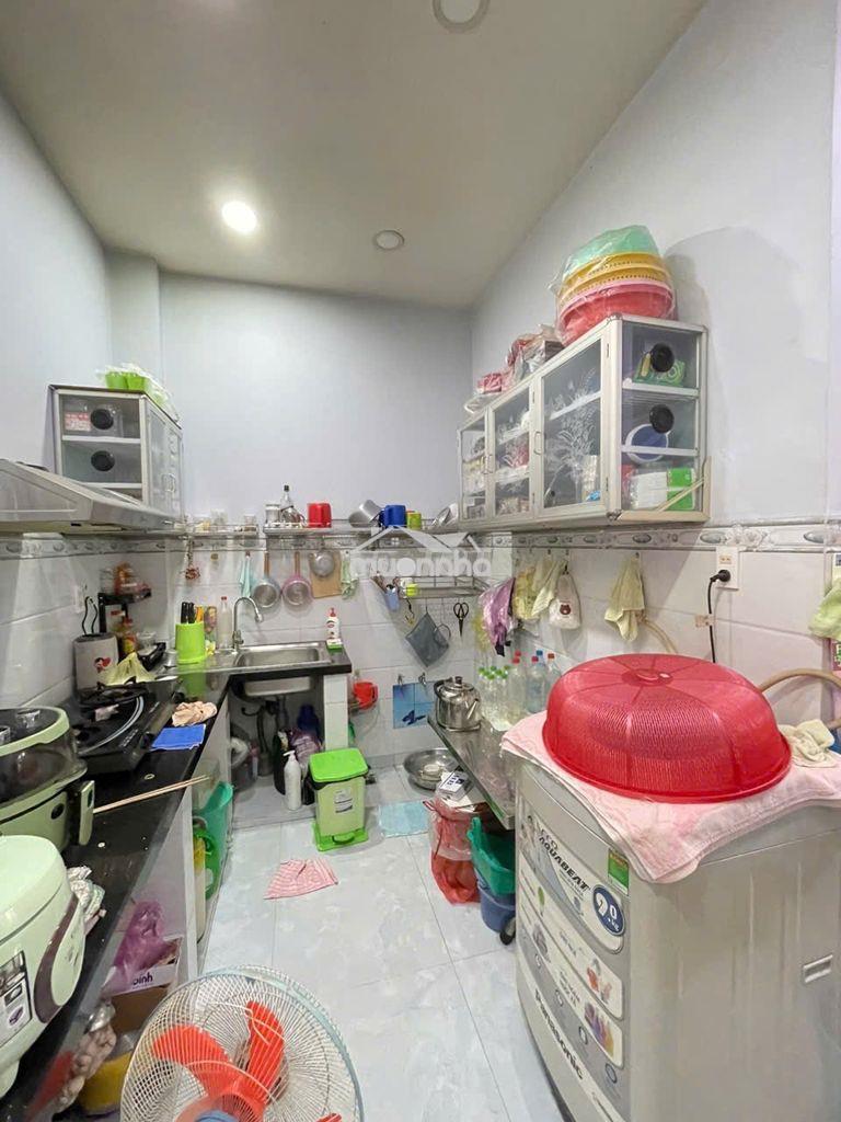 Bán nhà sạch đẹp hẻm xe hơi 154 đường âu dương lân p3 q8  - 2