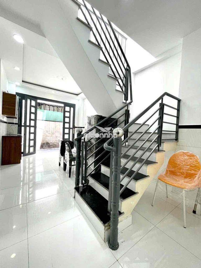 🏠 Cho thuê nguyên căn quận 5 - 3pn mới 100%