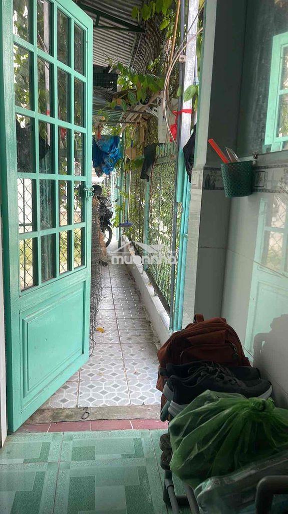 Kẹt tiền - 3