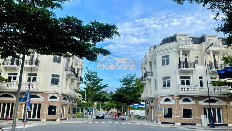 Cho thuê mặt bằng dĩ an, mặt tiền đường 25m, 3 tầng - 3