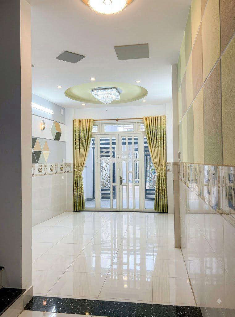 Bán nhà đẹp 4 tầng âu dương lân, hẻm 6m,gần tttm parc mall cao lỗ, shr - 3