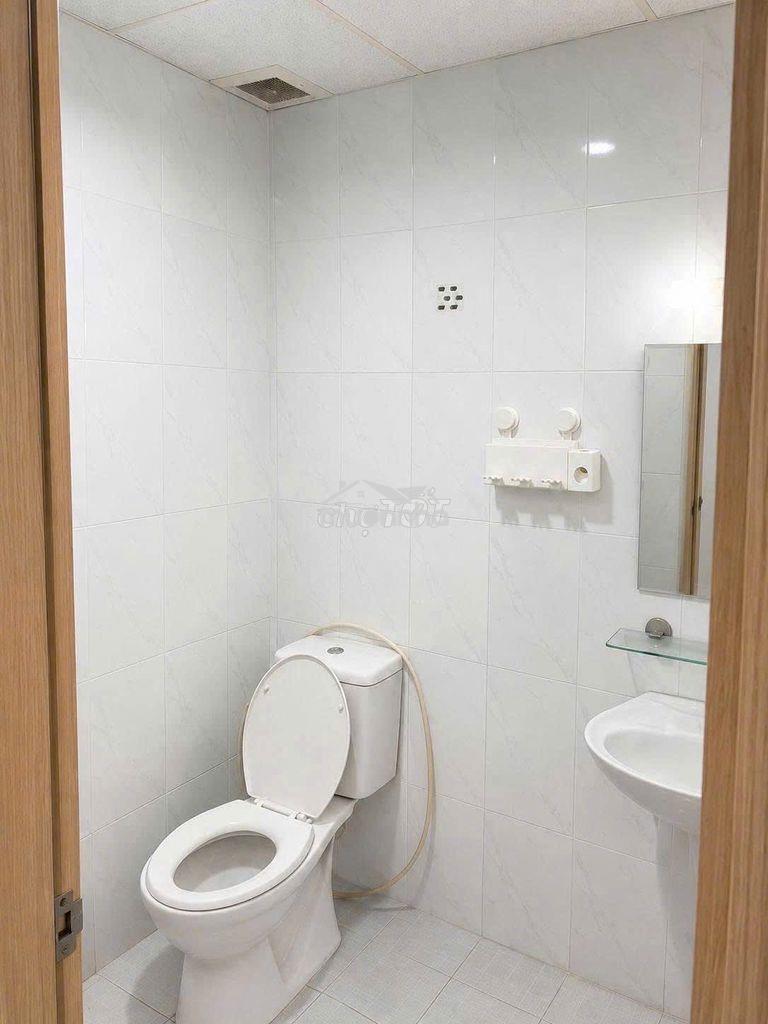 Chung cư sài gòn town tân phú bán căn 2 phòng ngủ giá 2.2 tỷ  ở liền - 3