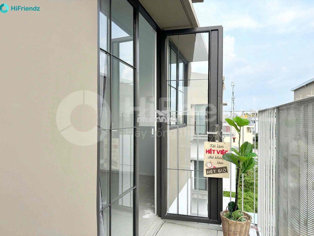 Căn hộ ban công ngay trường ufm - Ảnh 3
