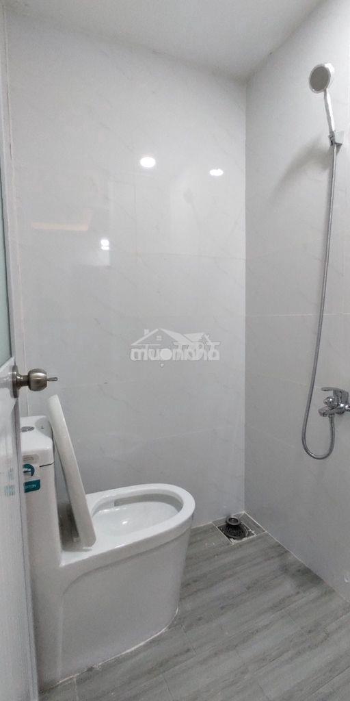 Phòng lầu 4 địa chỉ hẻm 47 nguyễn thị tần - Ảnh 3
