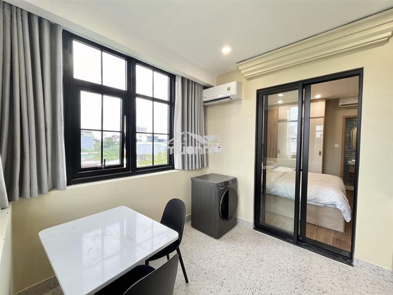 Trống căn studio/1pn đầy đủ nội thất cao cấp - ngay vòng xoay trần não