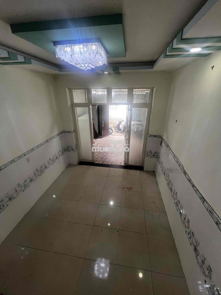 Cho thuê nhà hẻm dht 02. 4m x 18m. 1 lầu. 3pn.2wc. giá 7tr - 3