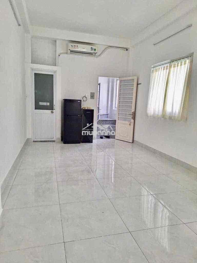 Sát mặt tiền cao đạt  - 3pn - kd tự do - full máy lạnh - 2
