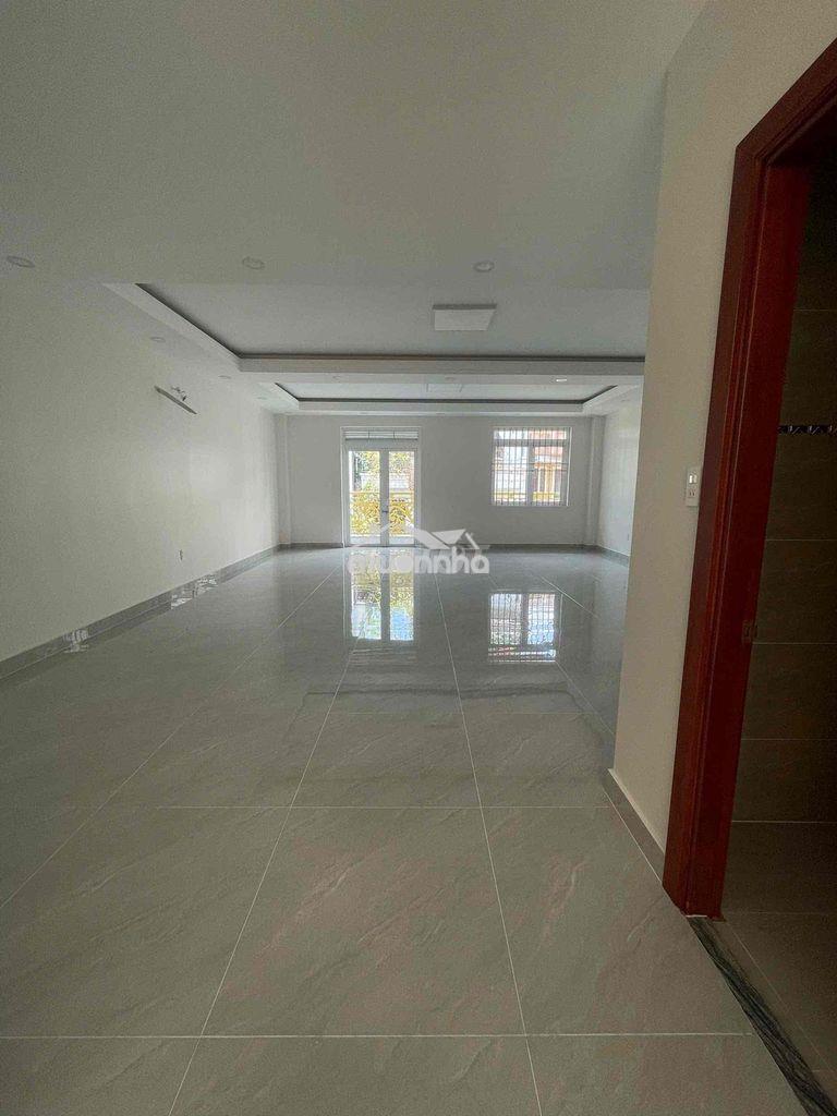 Cho thuê văn phòng q10 ngang 8m dtsd 768m2 giá tốt - 3