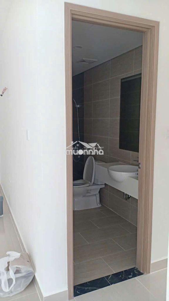 Căn góc 3 phòng ngủ, 2 toilet, mới. có bếp, rèm . - Ảnh 3