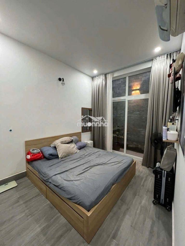 Cho thuê căn hộ. lầu trệt dt .6 ×12 tầm 70m2