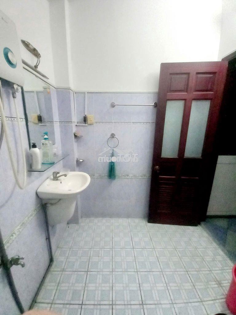 Phòng tầng trệt giá rẻ khu trung sơn: 4,5 triệu, 30m2, không chung chủ - Ảnh 2