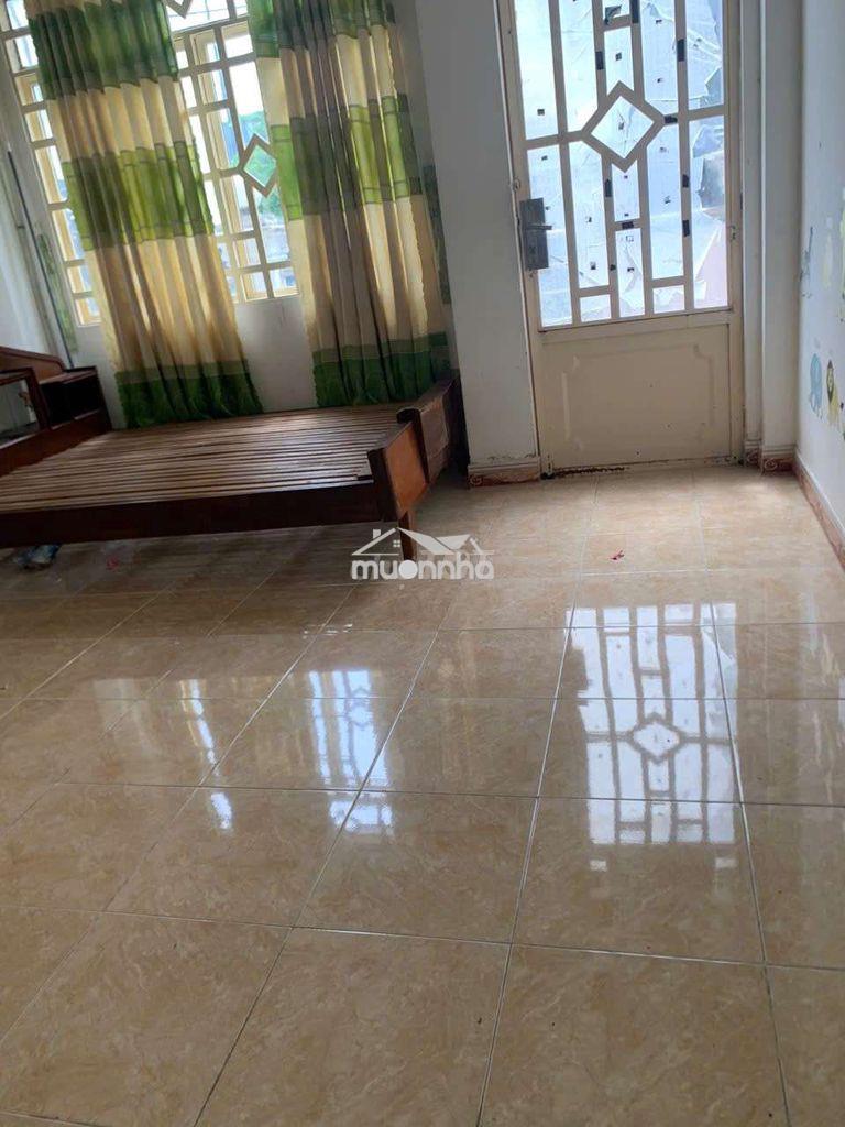 Nhà trệt lầu dt 4x20m, mặt tiền đường lớn - 3