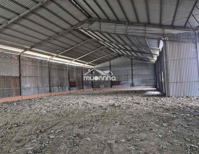 Cho thuê kho-xưởng (đang sửa chữa) dt:650m2- đường xe contenter 24h có