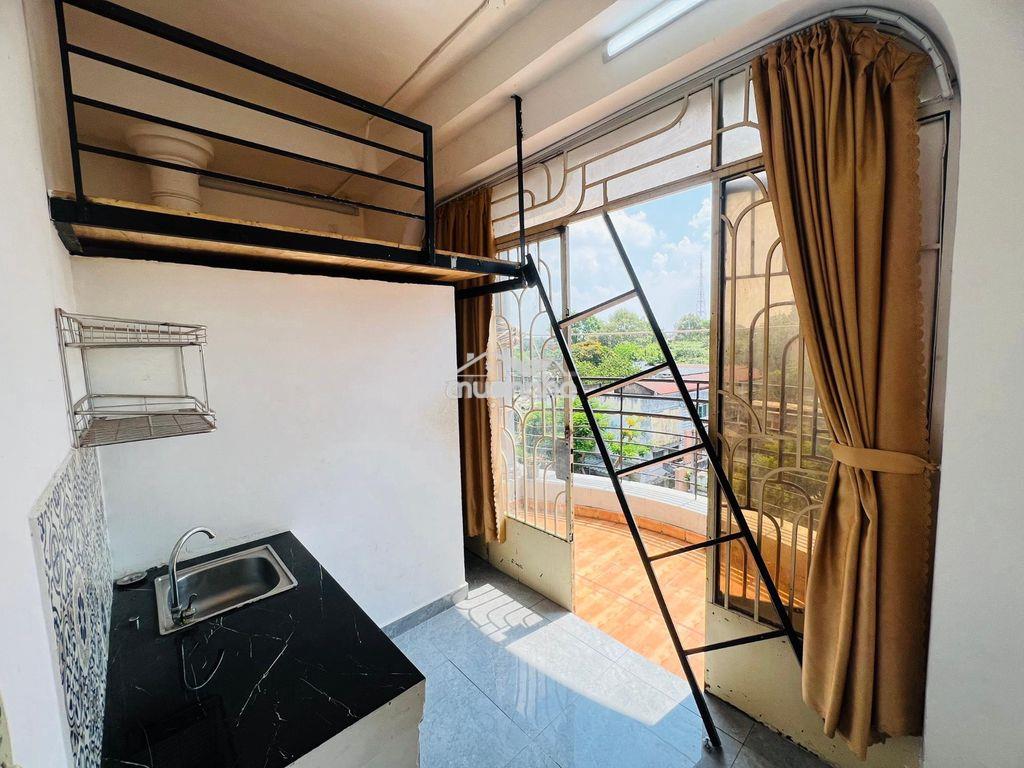 Phòng quận 10 gần vạn hạnh mall – ban công – 3,9 triệu/tháng - 4