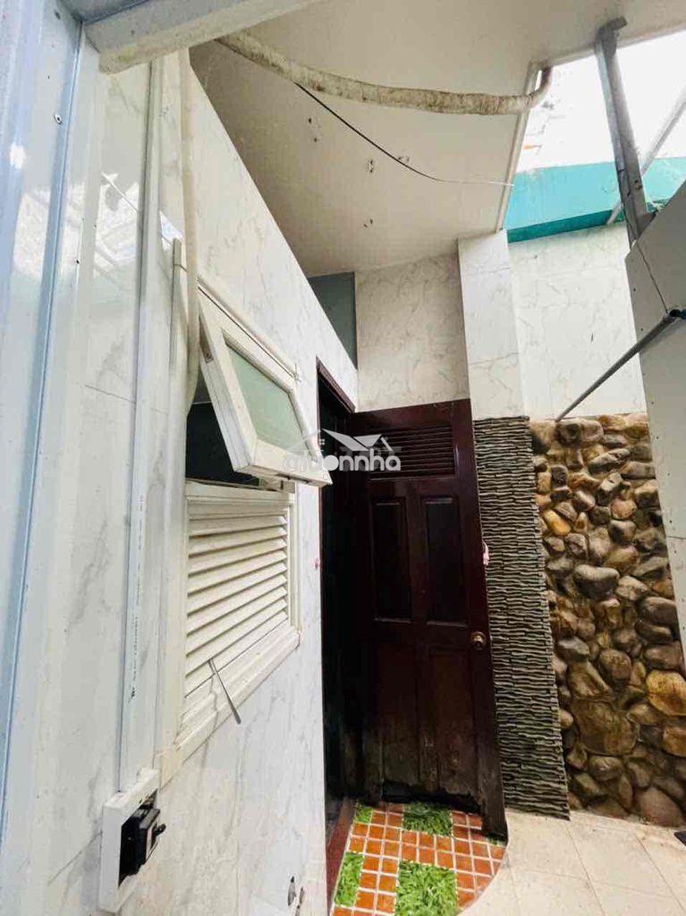 Cho thuê phòng sẵn máy lạnh gần đại lộ 3, đỗ xuân hợp q.9 - 3