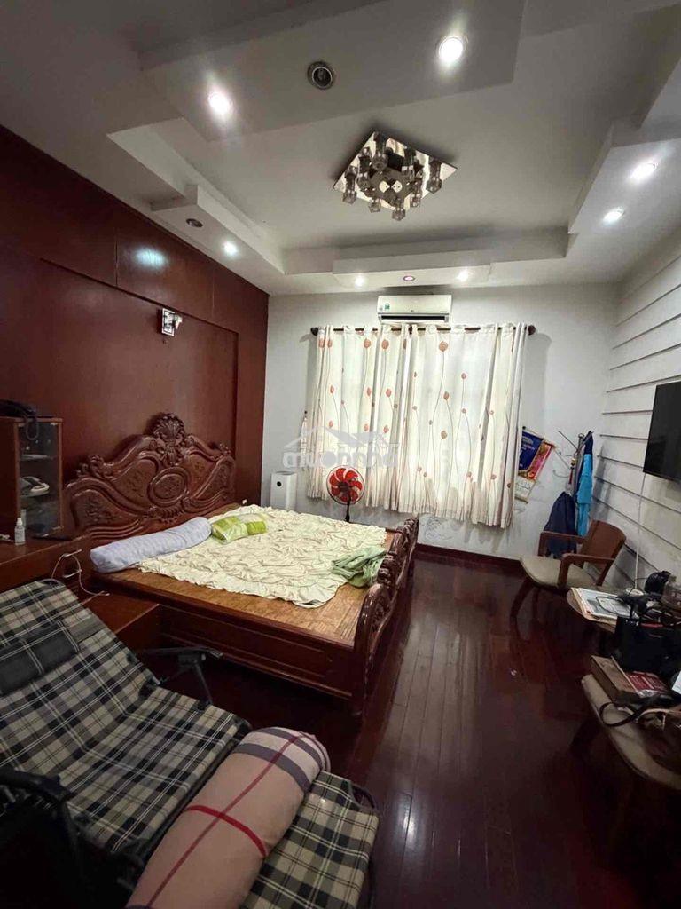 Nhà 5 tầng  80m2 mặt tiền  đường tạ quang bửu p4 q8 - 3