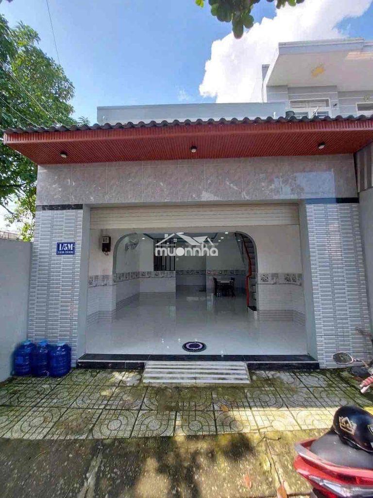 Nhà ngộp ngân hàng bihnh chánh
