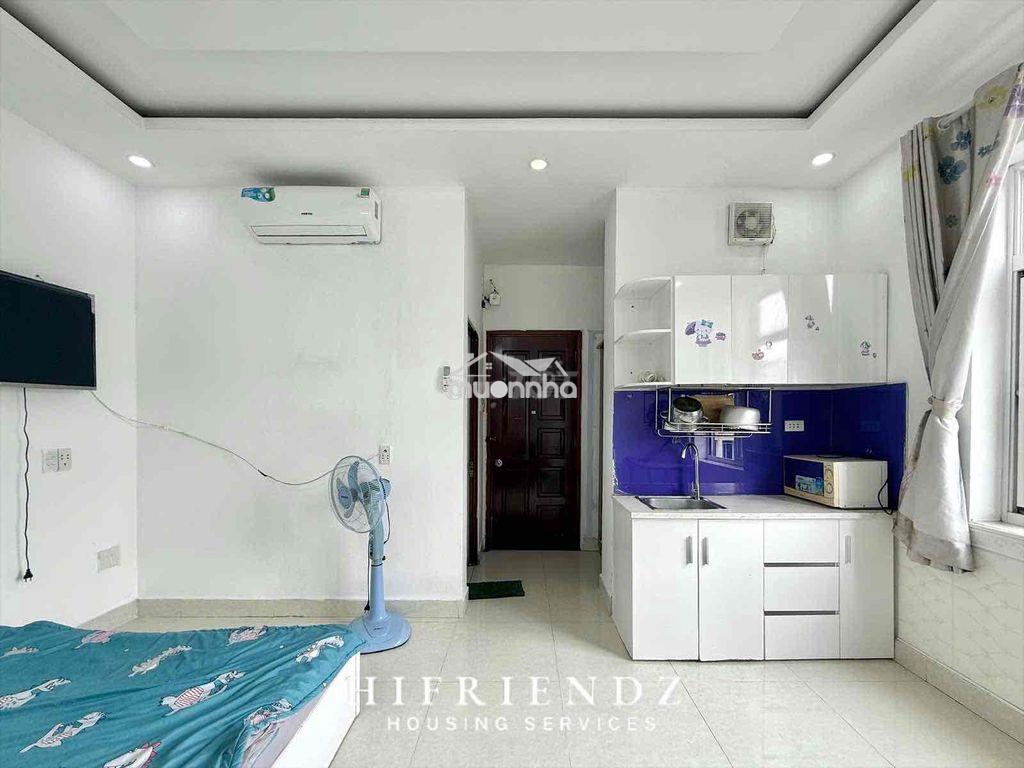 Khai trương studio ngay đại học sài gòn (sgu), đại học y dược… - Ảnh 2
