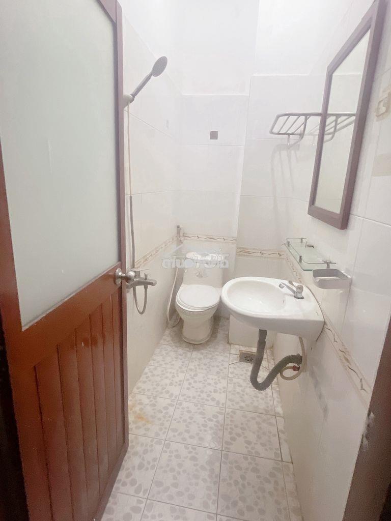 Phòng q10 20m² full nội thất, thang máy, cửa sổ lớn | cao thắng - Ảnh 3