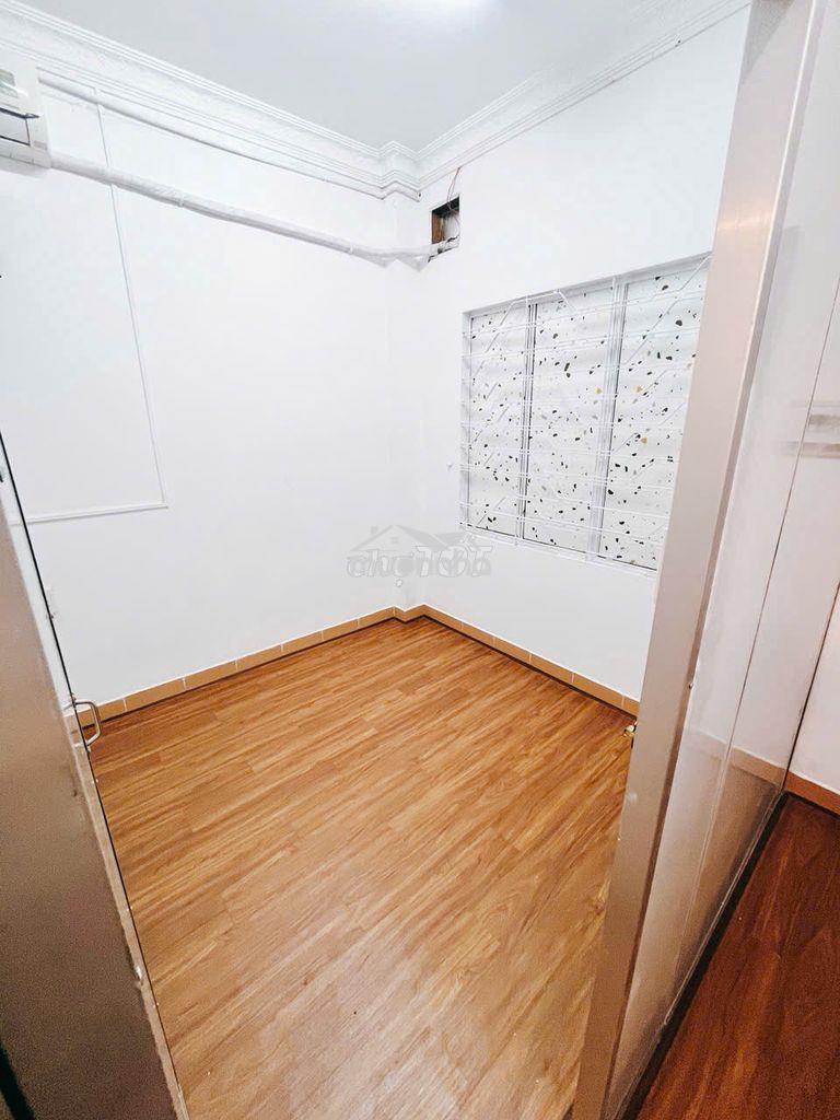 Siêu phẩm 2pn ngay bến xe miền đông cũ - 50m2-full nt-tách bếp-cửa sổ - 3