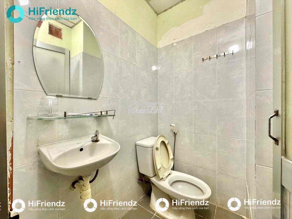 Trống sẵn studio cửa sổ trời gần đại học công thương sẵn máy lạnh aeon - Ảnh 3
