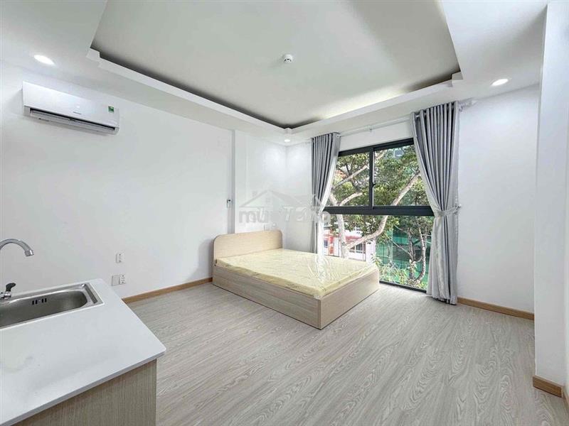 Cho thuê phòng mặt tiền trần hưng đạo q5, gần đhyd, ueh, gần chợ lớn