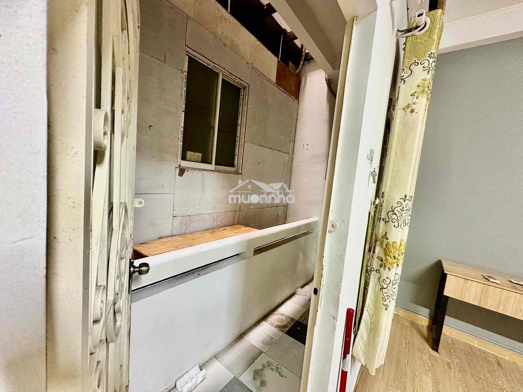 Rẻ - phòng lớn full nt - cộng hoà - trường chinh - giá 4tr5 - Ảnh 3