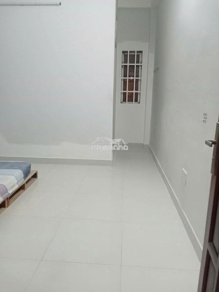 Cho thuê phòng trọ nguyễn khoái quận 4 - Ảnh 3