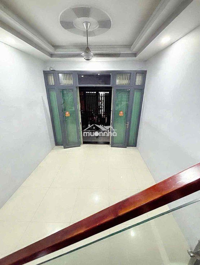 Cho thuê nhà 4 phòng -hẻm lạc long quân-quận 11 - 2