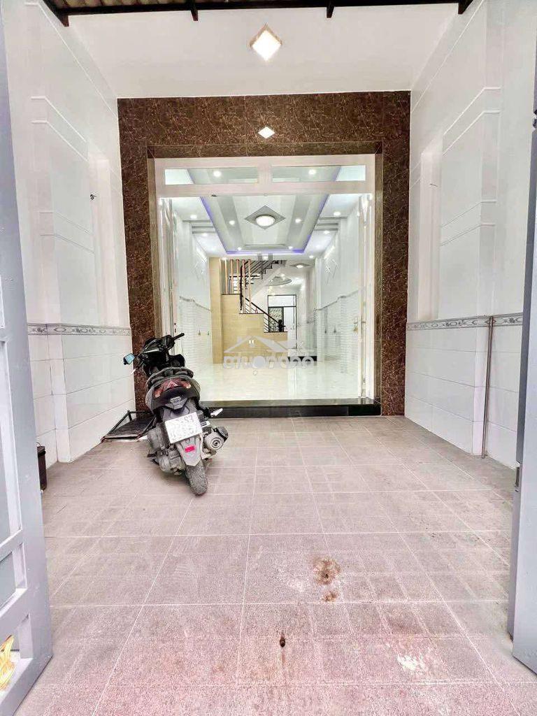 Nhà cho thuê 4x18 4 tấm hẻm 1/ 8m hương lộ 2 - 3