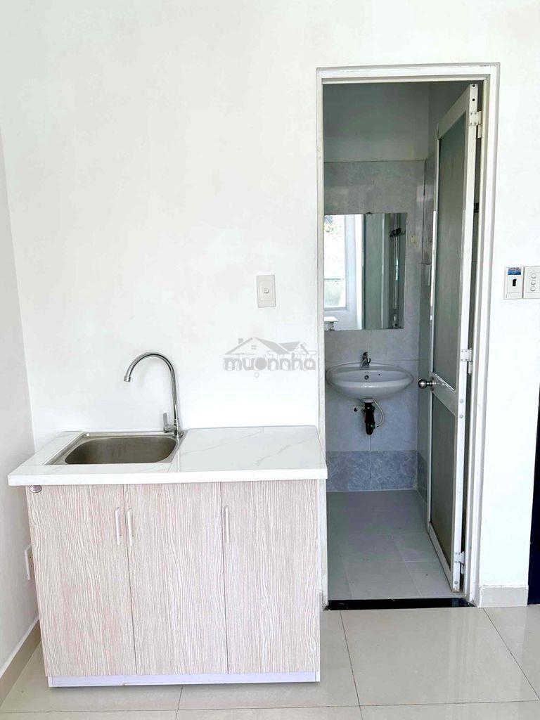 Phòng trọ đầy đủ nội thất, cửa sổ thoáng - quận 3 kế quận 10 - Ảnh 4
