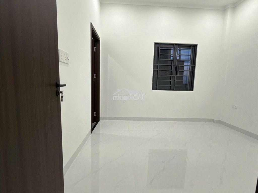 Có căn ngộp ai đang tìm nhà khu vực này thì không bỏ qua căn này nhé - 2