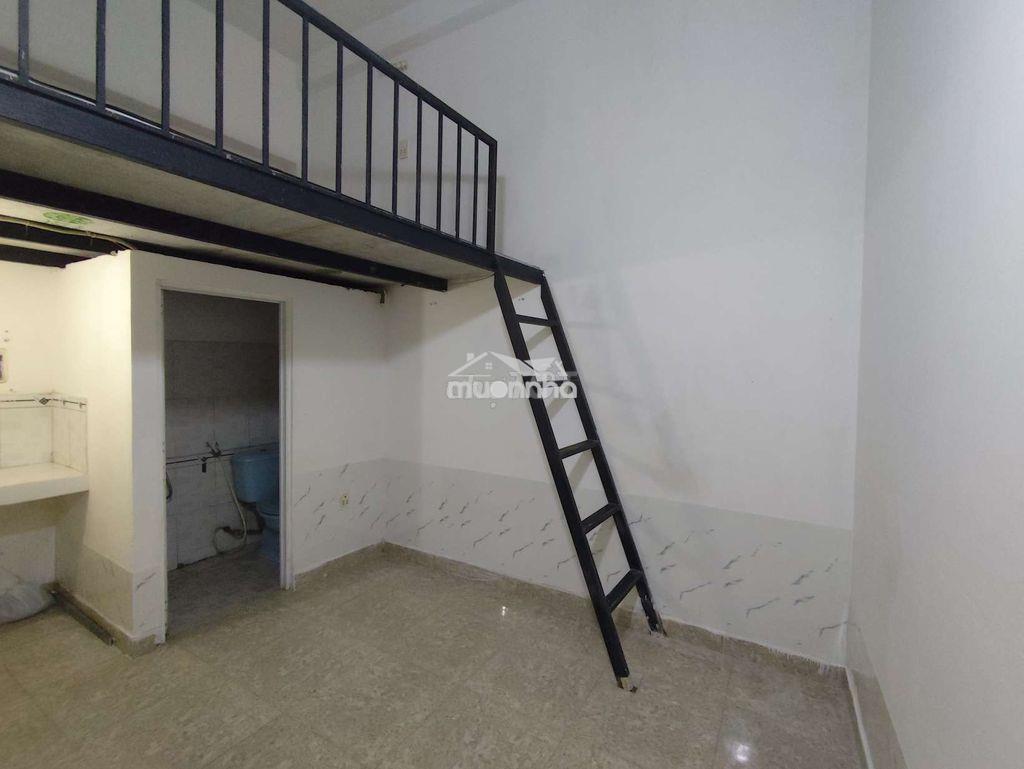 Phòng trọ yên tĩnh, có gác lửng, lối đi riêng - 3