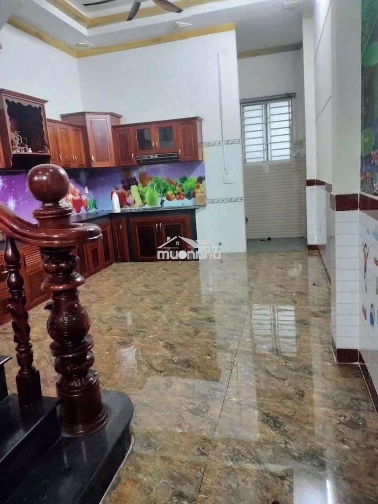 Nhà cho thuê có sân đê xe hơi tân đông hiệp - 4