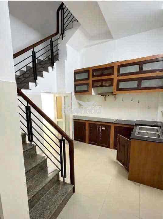Nhà mới trệt 2 lầu, 2pn 3vs - hẻm 5m, ni sư huỳnh liên tân bình - 3