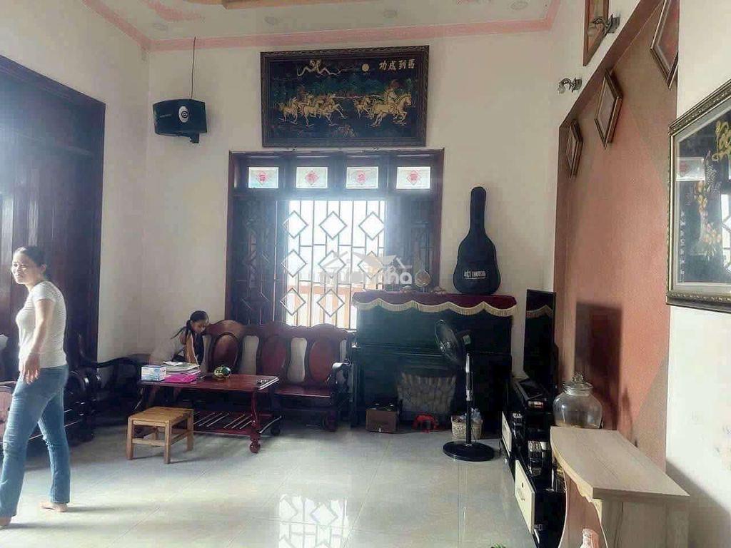 Nhà 3 phòng ngủ sân ô tô - 4