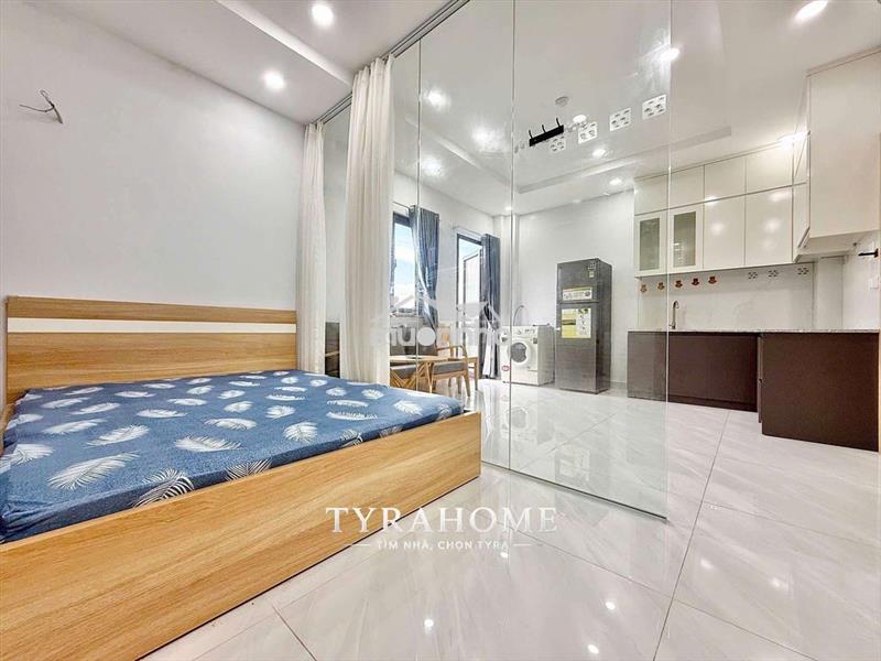 Cho thuê liền căn 1pn - rộng 60m2 - có thang máy - ở trung tâm quận 3