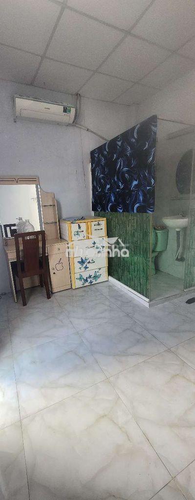 Phòng máy lạnh  - 2