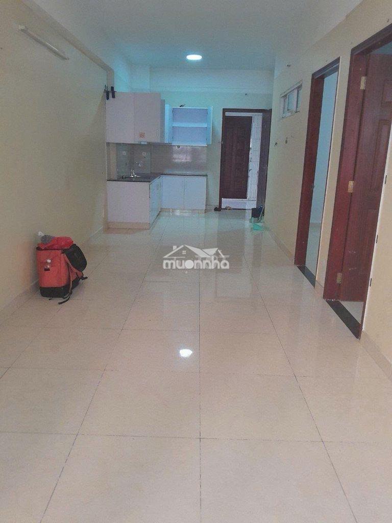 Chung cư phú thọ- nguyễn thị nhỏ: căn 60m2, 2p ngủ, giá 9,5tr/tháng