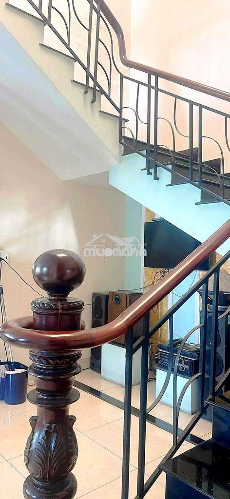 Biệt thự mặt tiền tân hiệp 8 – ngang 10m – 304m² – chỉ 12.8 tỷ - 4