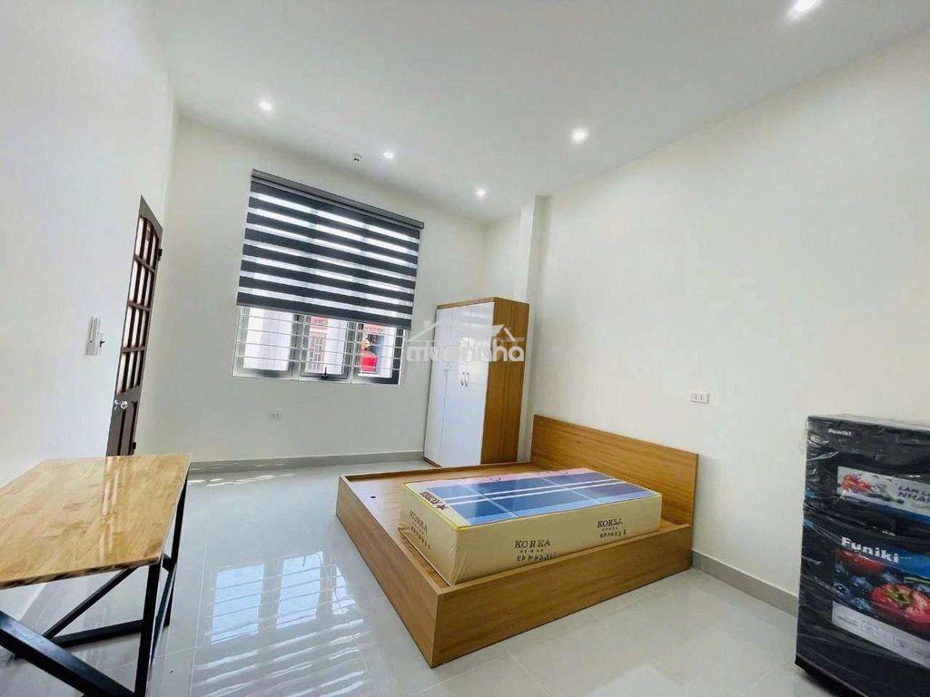 Căn hộ thang bộ lầu 2 - Ảnh 2