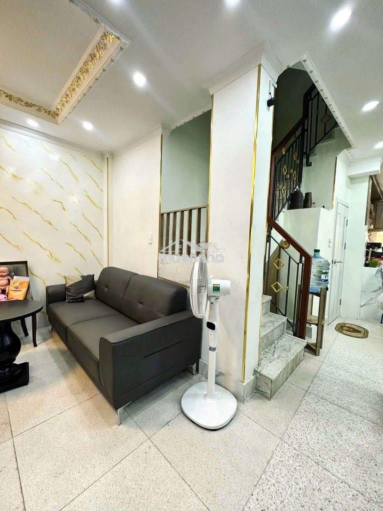 Cc cho thuê nhà h3g  đường nguyễn đình chiểu, phường 4,  quận 3