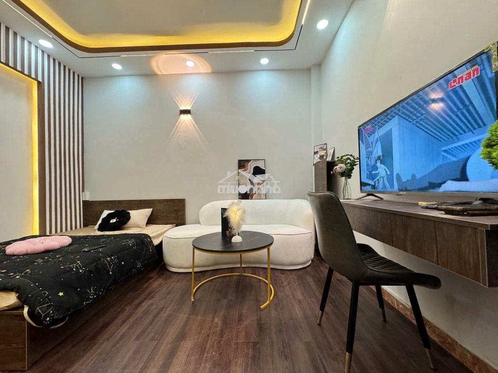 2 phòng ngủ cửa sổ 45m2 full  nội thất mới. giá 8tr8  - 2