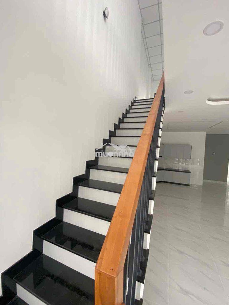 Nhà hẻm xe tải vừa xây xong mới tinh 6x18,5m 1 trệt 1 lầu, - 3