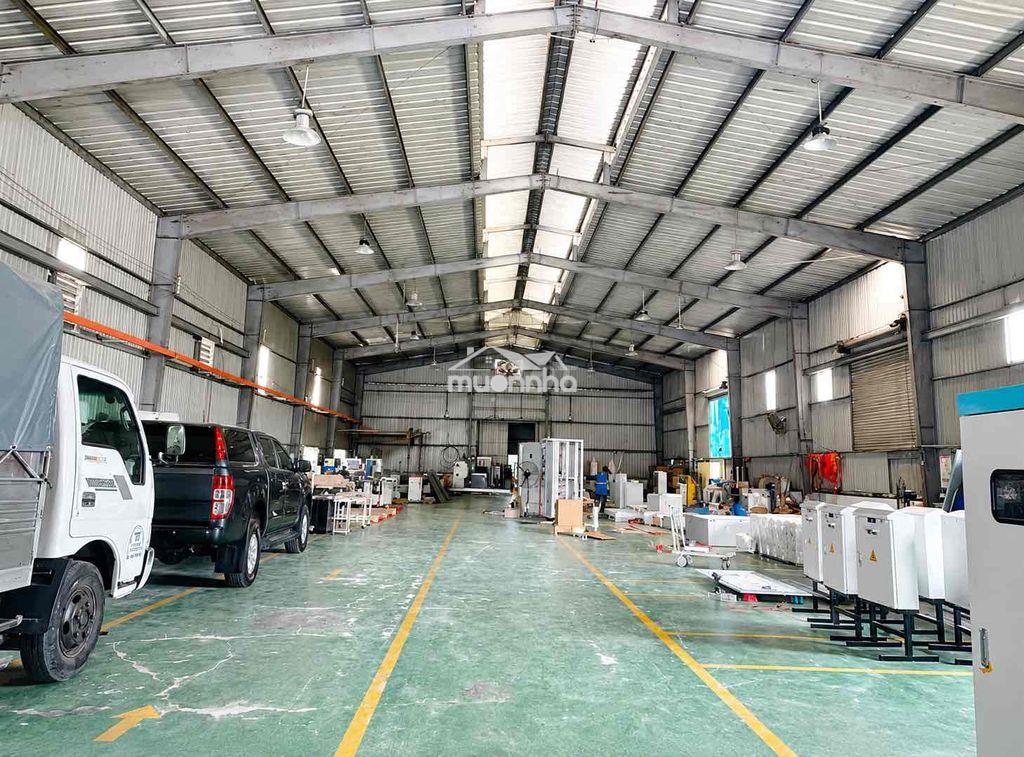 Xưởng 1.500m đường lớn có bãi xe và văn phòng - 2