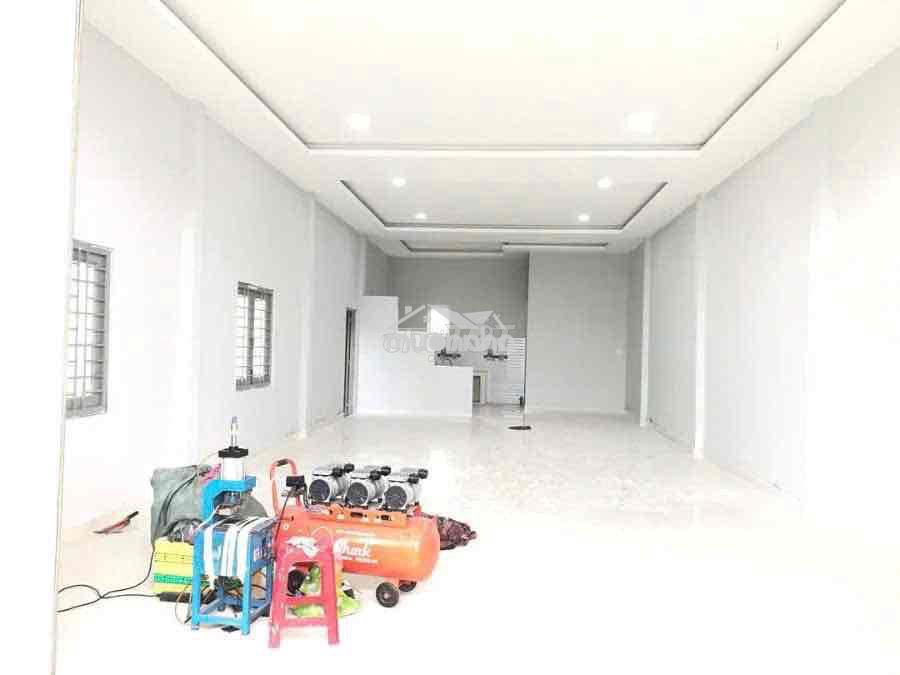 Cho thuê kho 10tr/th dt: 10x20 ( có phòng , bếp )  💠sát kcn vĩnh lộc, - 3